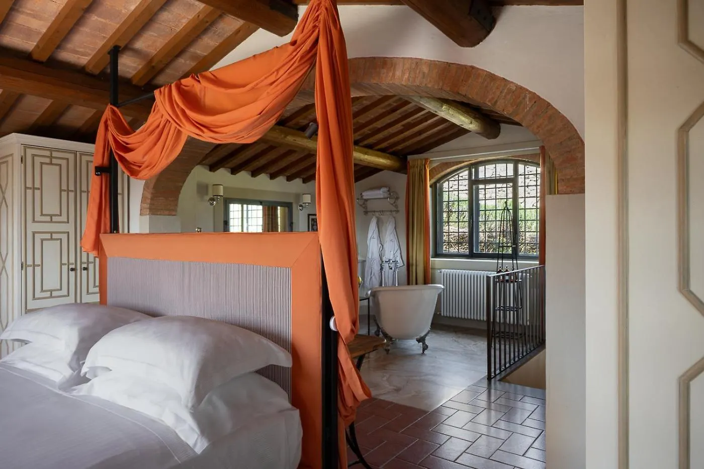 Torre A Cona Wine Estate Hotel San Donato in Collina 4*,
